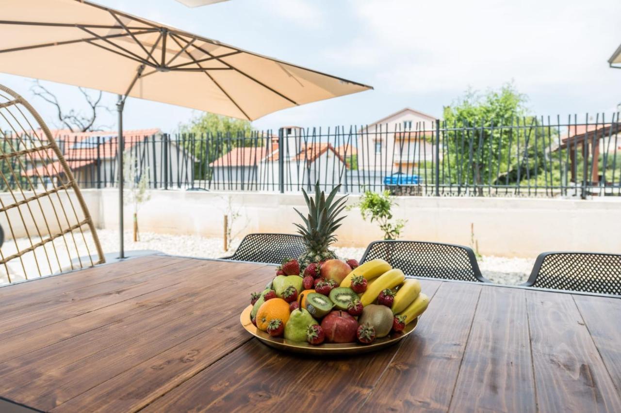 Holiday House Sukosan Zadar Екстер'єр фото